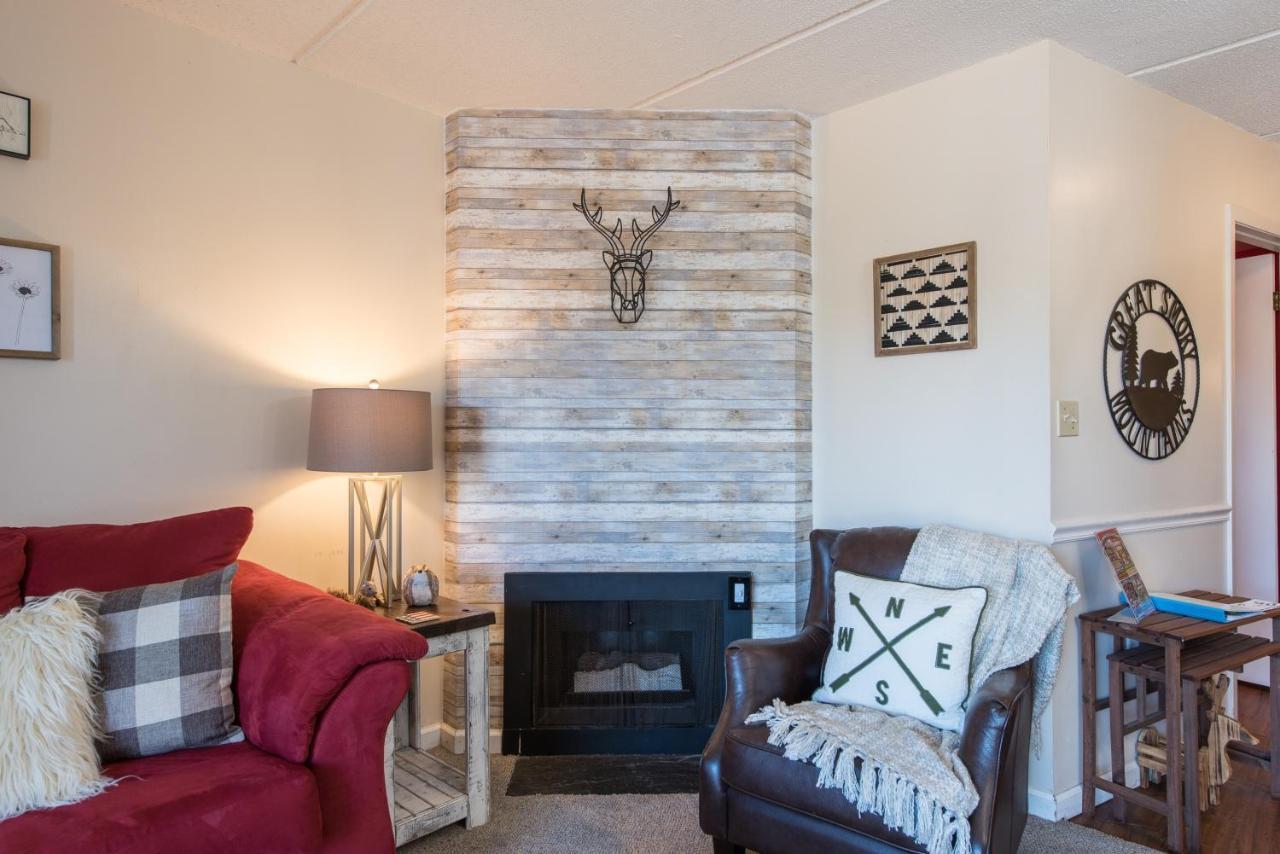 Downtown Gatlinburg Condo ภายนอก รูปภาพ